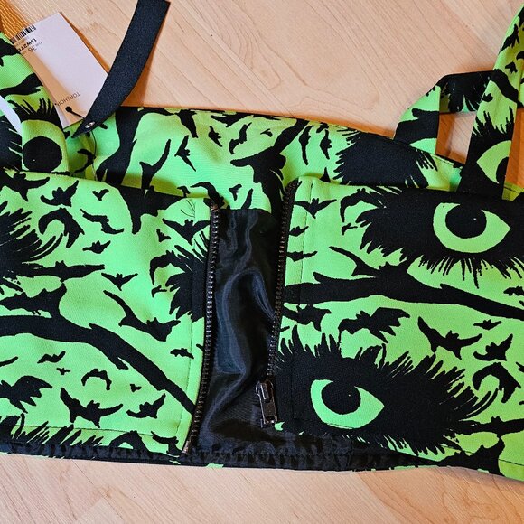 NWT Spooky Zip-Up Crop Top - Picture 3 of 4
